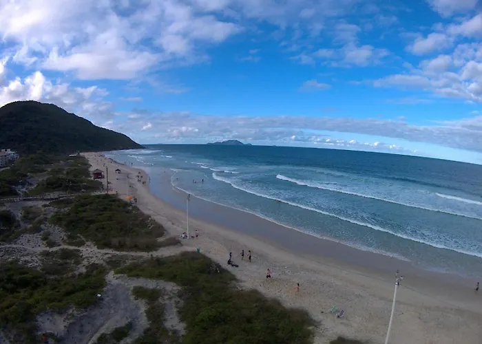 Apartamento Praia Ingleses 2 Dormitorios Com Suite Ate 7